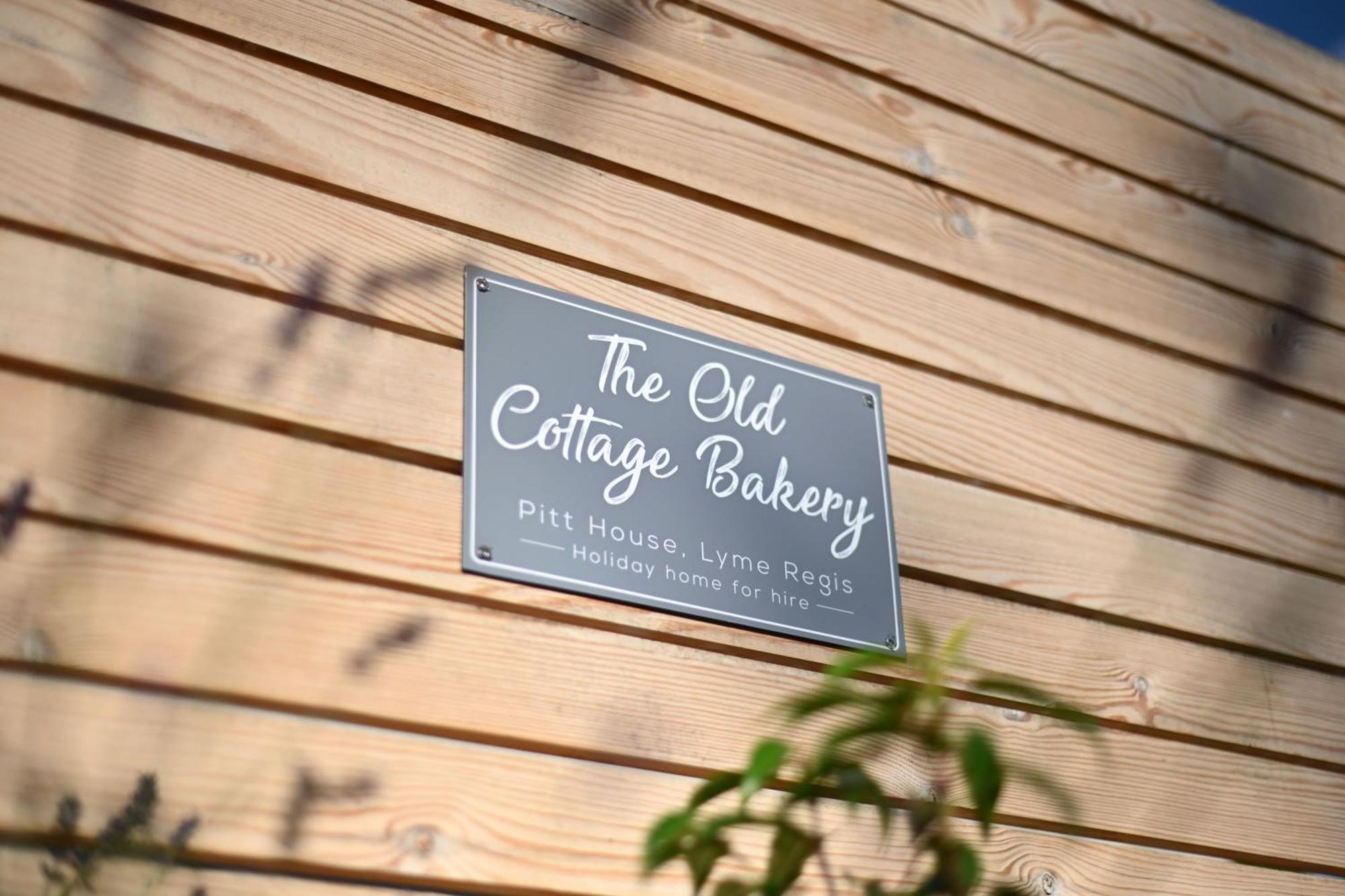 The Old Cottage Bakery 라임레지스 외부 사진